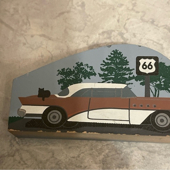 The Cat's Meow Village Route 66 Series, 1998 No. 292 Route 66 Shield with Car - Picture 3 of 9